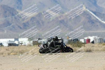 media/Dec-07-2025-CVMA (Sun) [[3e7d2de5dc]]/Race 5-Formula UL-CVMA Hooligans-American Thunder/